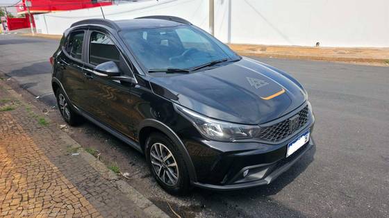 FIAT ARGO 1.3 FIREFLY FLEX TREKKING CVT FIAT ARGO 1.3 FIREFLY FLEX TREKKING CVT